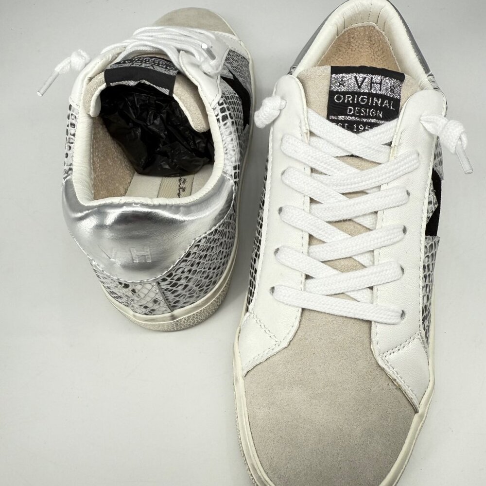 Vintage Havana Womens Silver Snakeskin Sneakers With Black Star Accent, 8 - Picture 4 of 8